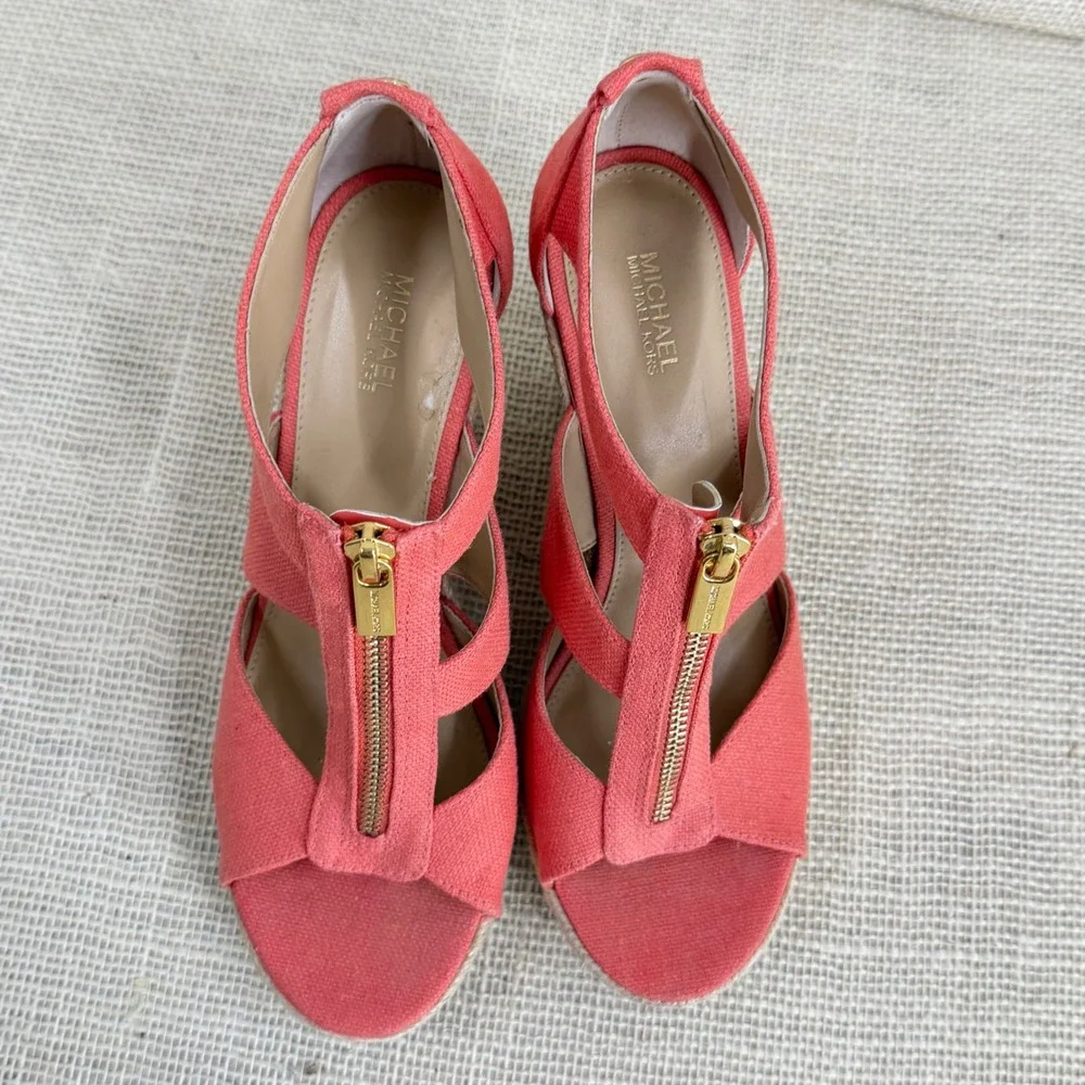 Michael Michael Kors Damita Coral Pink Canvas Espadrille Wedge Sandals‎ Size 8M